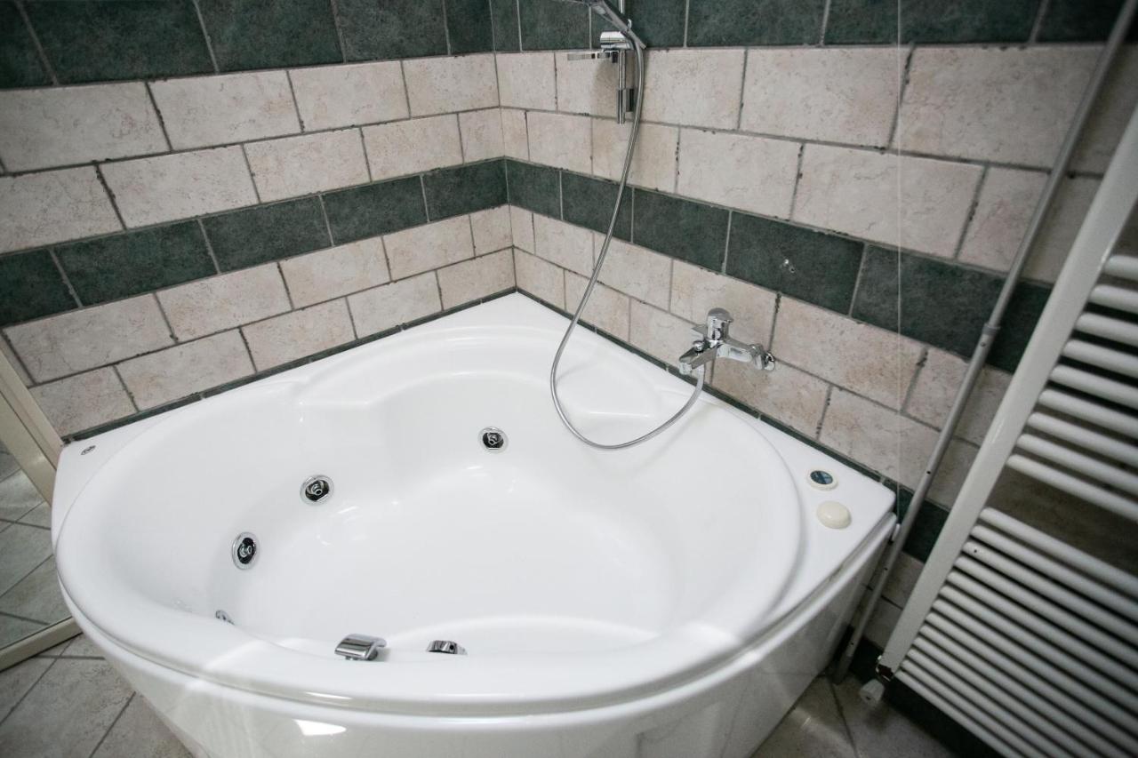 B&B Trepo โตรเปอา ภายนอก รูปภาพ